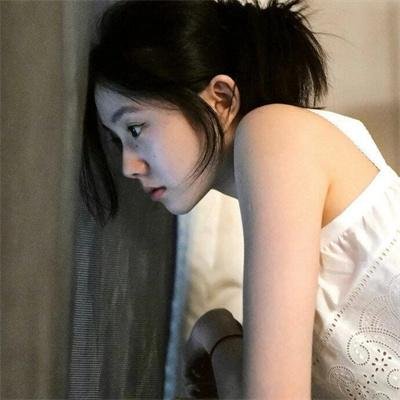《不能没有爱》海报