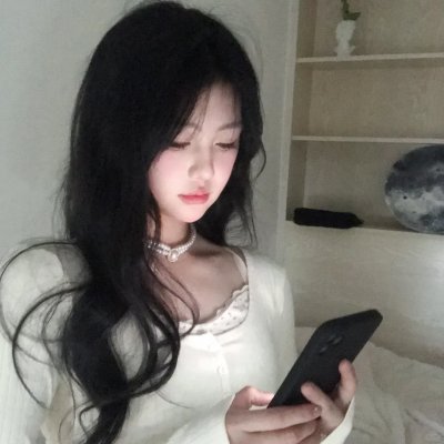 《小妖在人间》海报